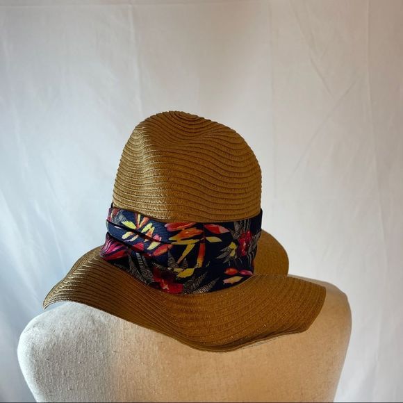 GENIE FEDORA BILLIE HAT BY EUGENIA KIM - Picture 3 of 8